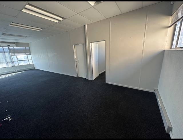 266M² OFFICE TO LET IN OBSERVATORY